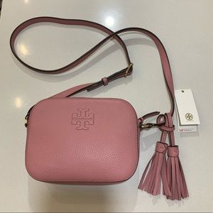 Tory Burch Crossbody Camera Bag in pink